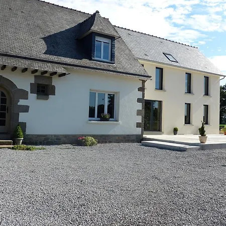 Maison De Lucine Gasthof Combourg