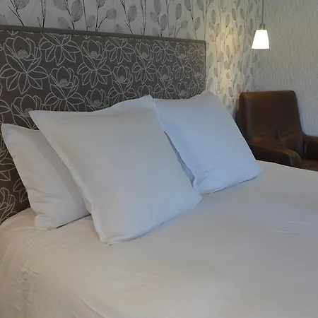 Maison De Lucine 4* Combourg
